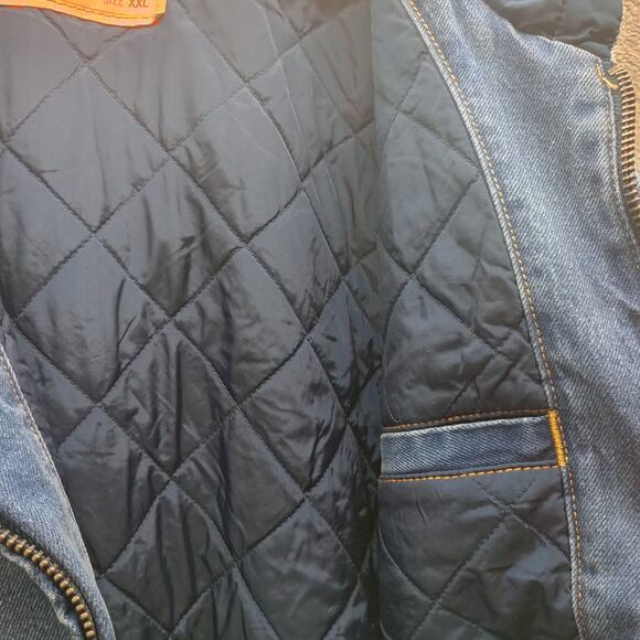 Levi Strauss Denim Hoodie Jacket Men’s Relaxed Quilted Lining Workwear - Picture 3 of 8